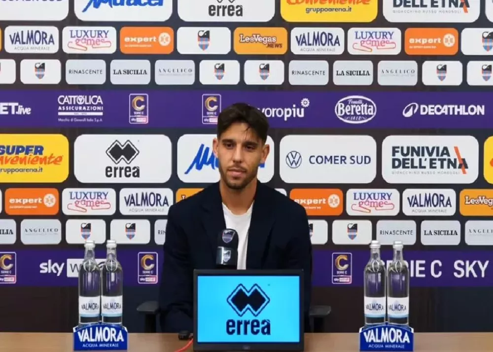 emmanuele cicirelle in sala stampa al Massimino di Catania